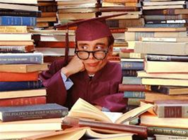 Львовские студенты пикетуруют облгосадминистрацию