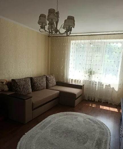 Продаж 2-кімнатної квартири 70 м², Свободи вул., 12