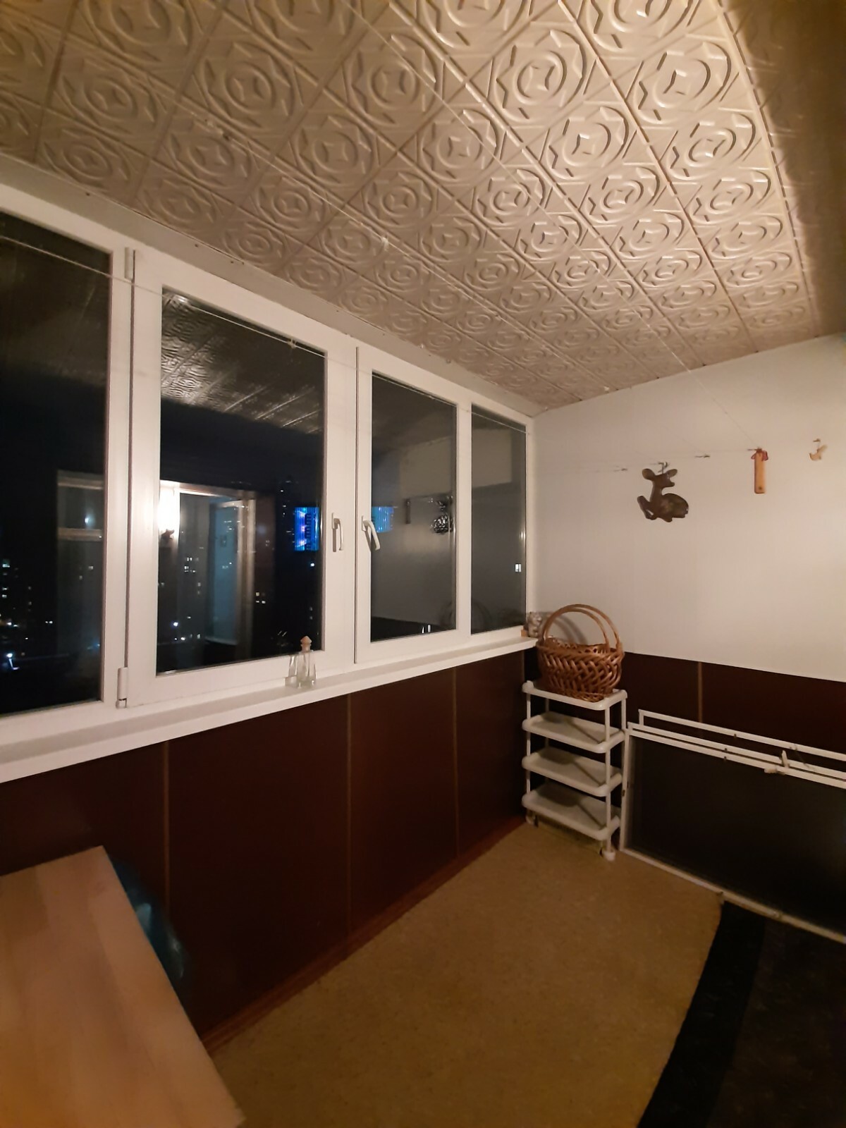 Оренда 2-кімнатної квартири 50 м², Поля вул., 2