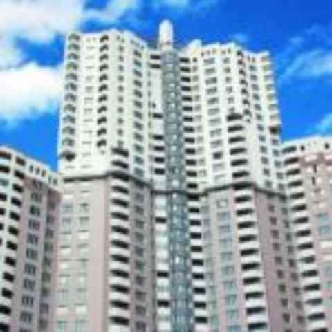 Столичные коммунальщики получили в подарок 15 квартир