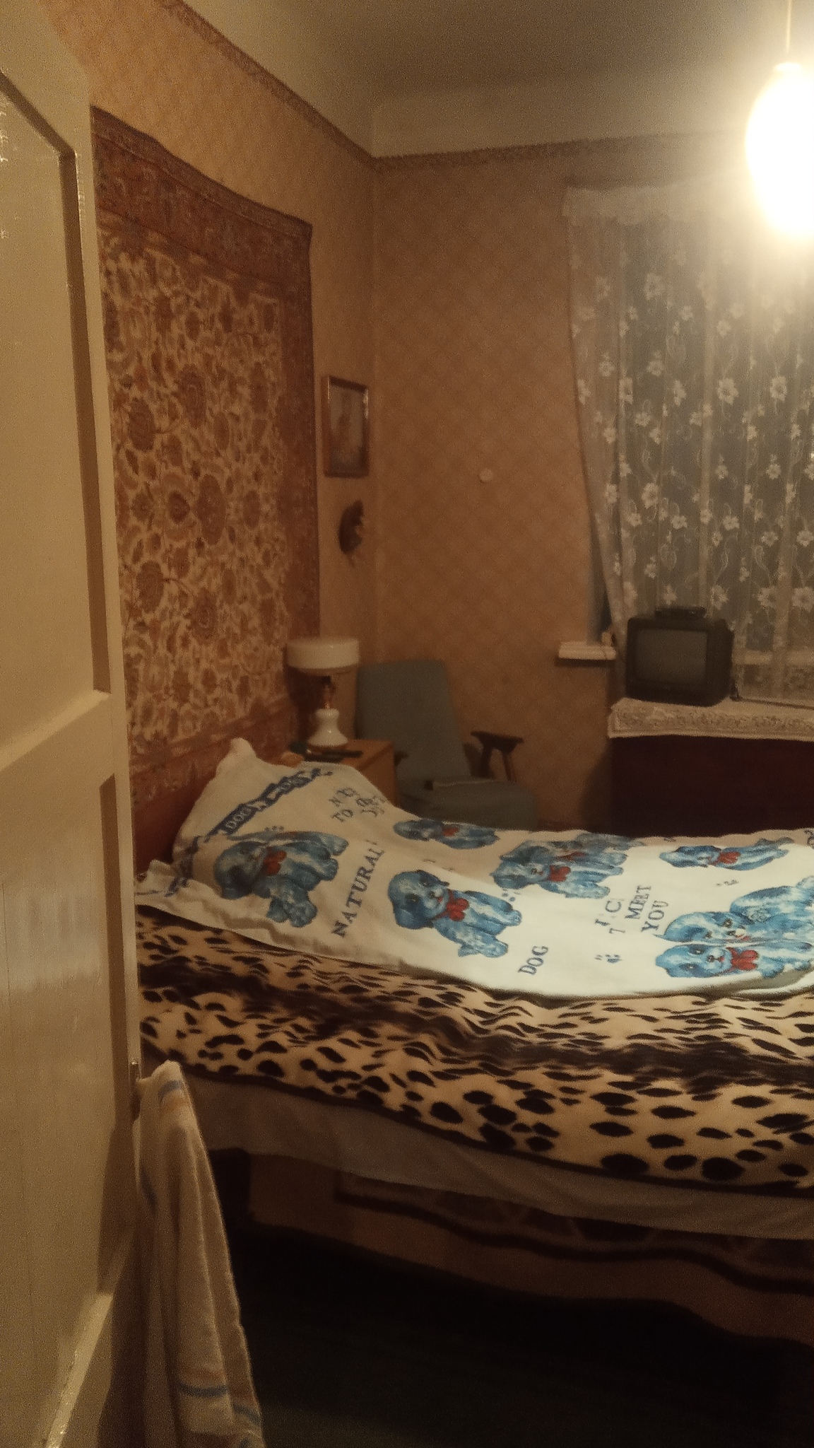 Продажа 2-комнатной квартиры 63 м², Бажова ул., 28