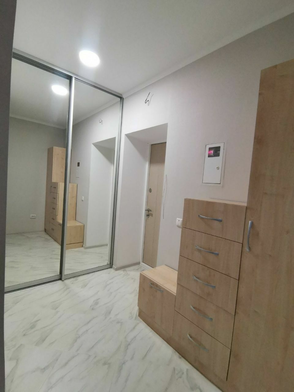 Продаж 1-кімнатної квартири 45 м², Трудова вул., 5/1А