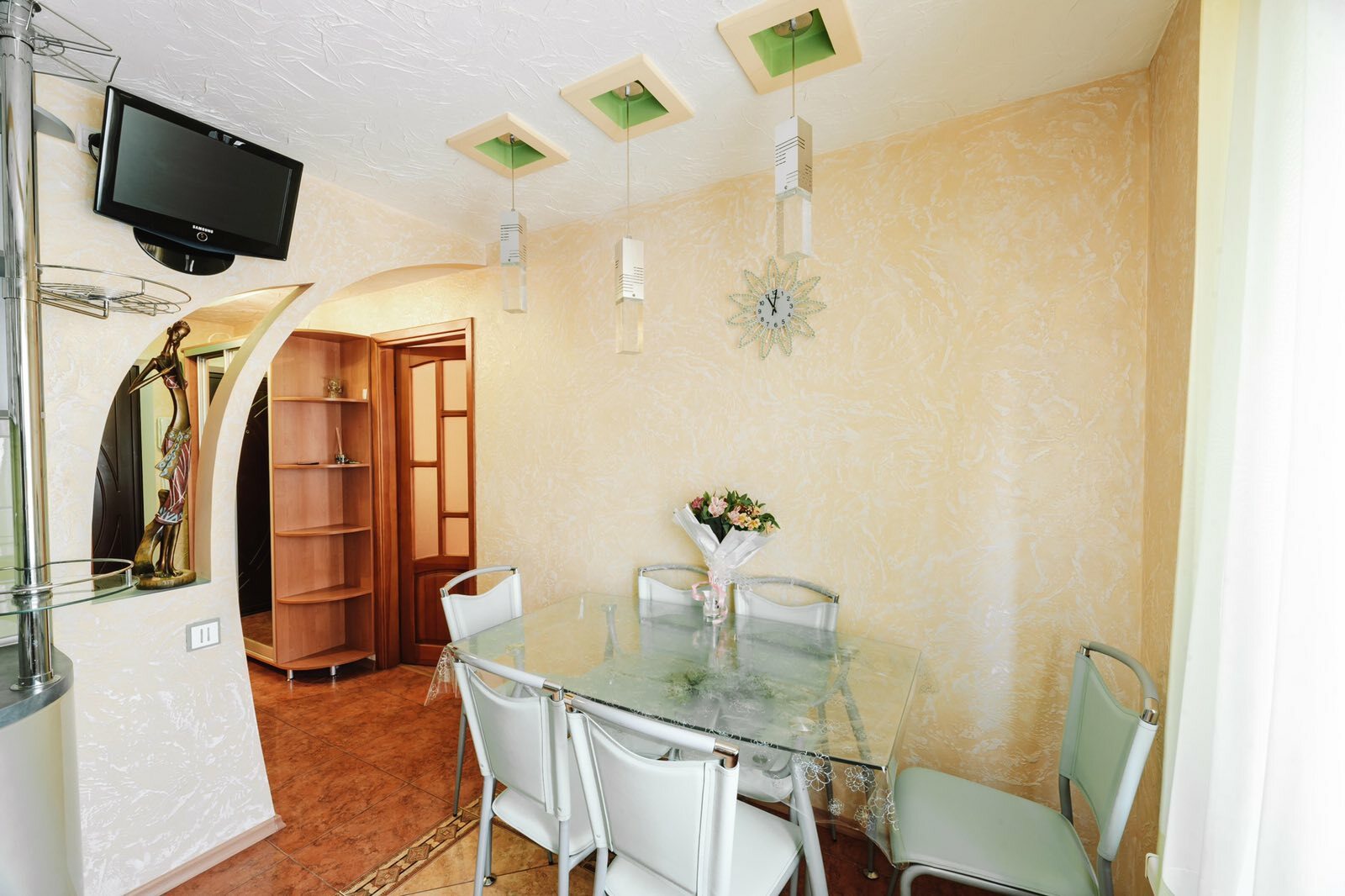 1-кімнатна квартира подобово 37 м², Ільфа і Петрова вул., 13А