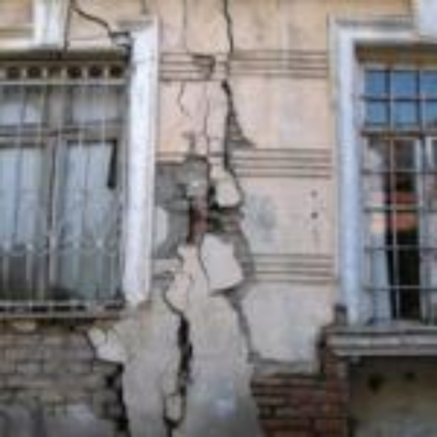В Херсоне будут отселять жителей аварийных домов