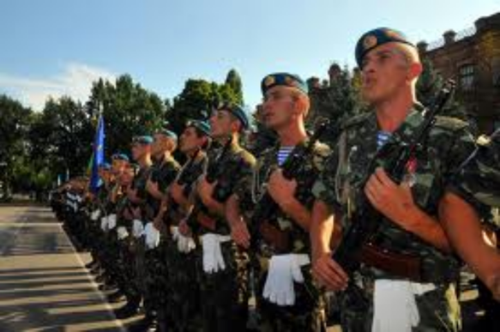Погорельцам из воинской части Одессы выделили временное жилье
