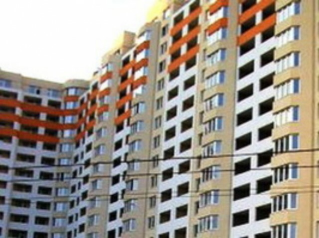 "Квартиры Азарова" по 8 тысяч раскупят и перепродадут дороже