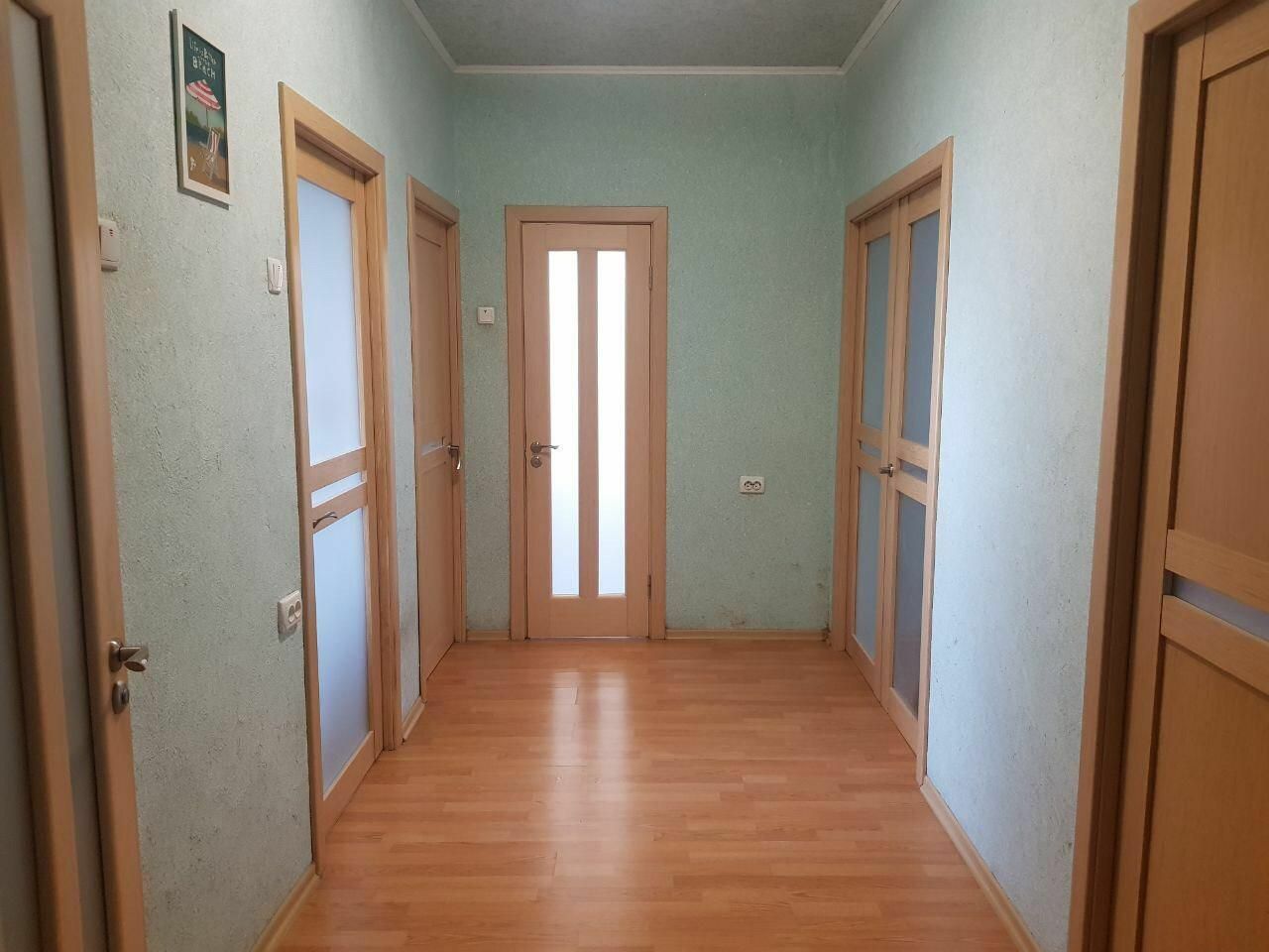 Продаж 3-кімнатної квартири 98 м², Кричевского ул., 32