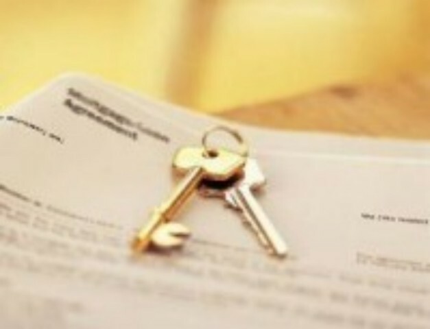 Бывшего зама мэра поселка в Крыму поймали на афере с ордером на квартиру