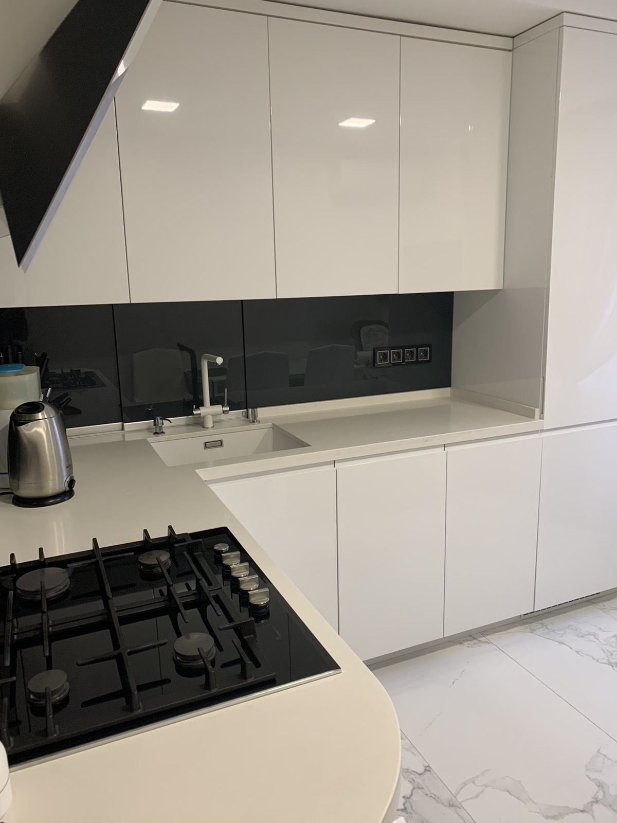 Продажа 3-комнатной квартиры 65 м², Калиновая ул., 49