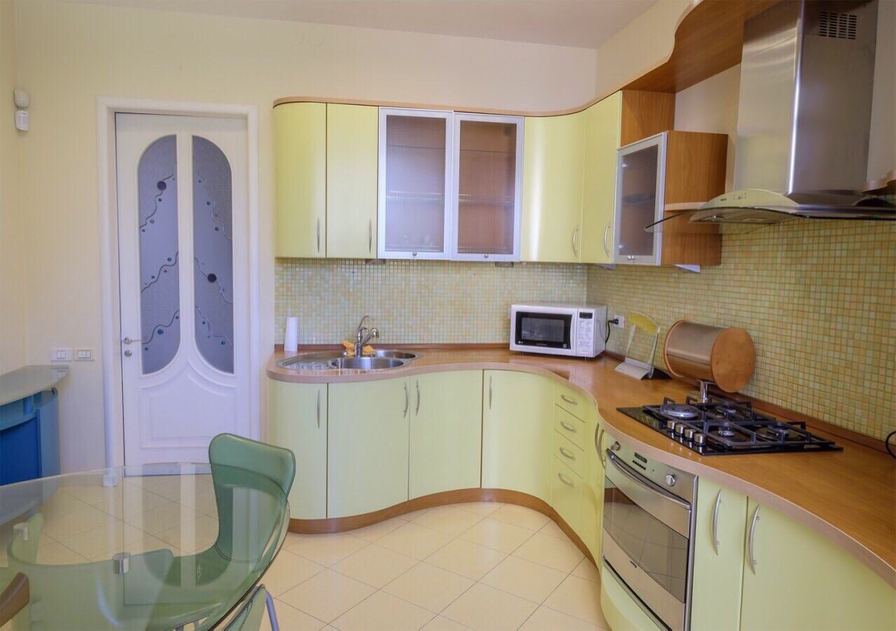 Аренда офиса 170 м², Довженко ул., 6