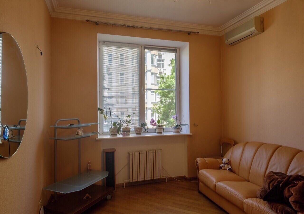 Аренда офиса 170 м², Довженко ул., 6