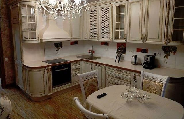 Продаж 2-кімнатної квартири 80 м², Леонтовича вул., 16