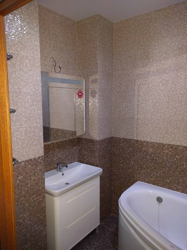 Продаж 2-кімнатної квартири 80 м², Леонтовича вул., 16