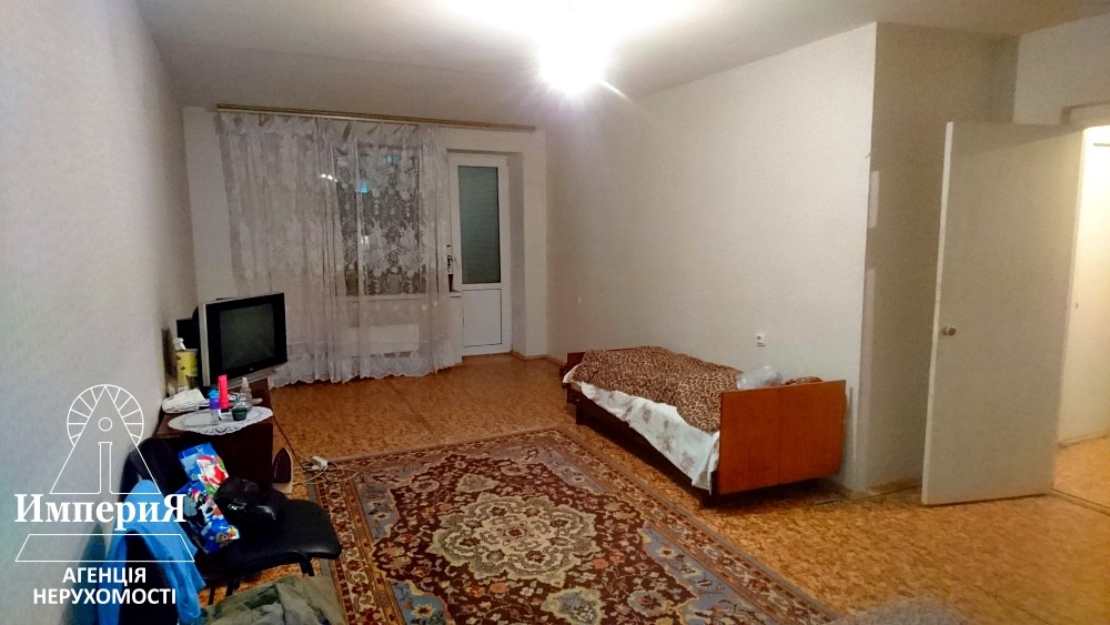 Продаж 2-кімнатної квартири 71 м², Академічний пров., 3