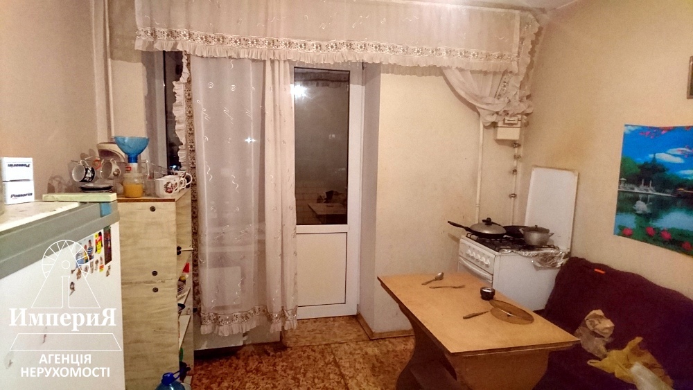 Продаж 2-кімнатної квартири 71 м², Академічний пров., 3