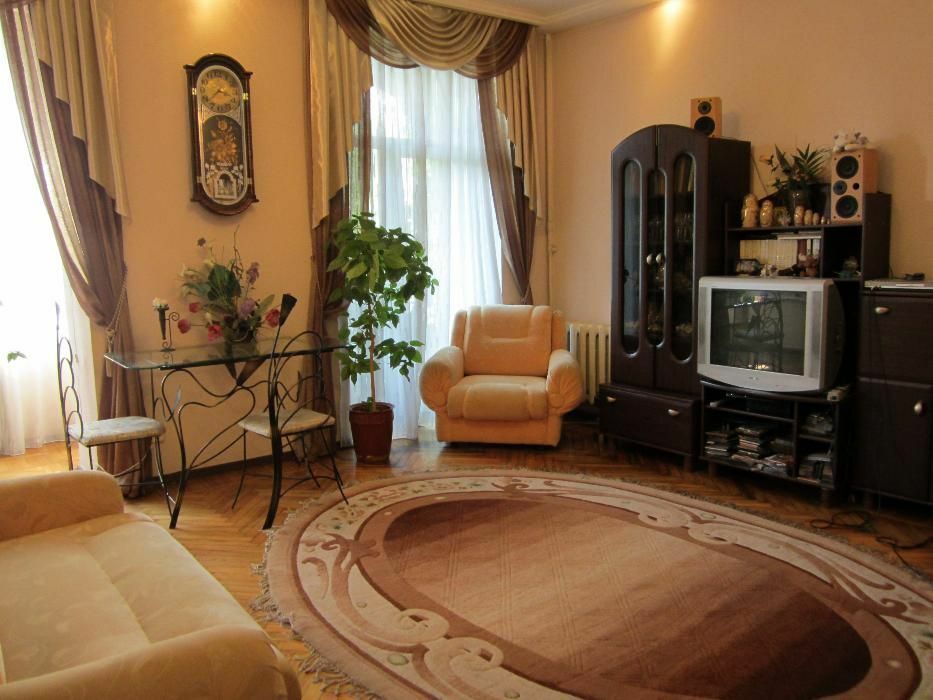 Оренда 3-кімнатної квартири 90 м², Сумська вул., 126