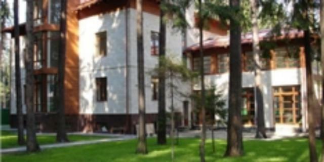 За сколько можно купить дом в коттеджном городке?