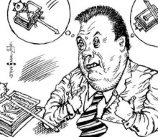 
Виктор Янукович перестал путать свое с общественным. И посчитал все своим