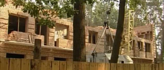 В Ірпіні незаконно зводять багатоповерхівку посеред лісу