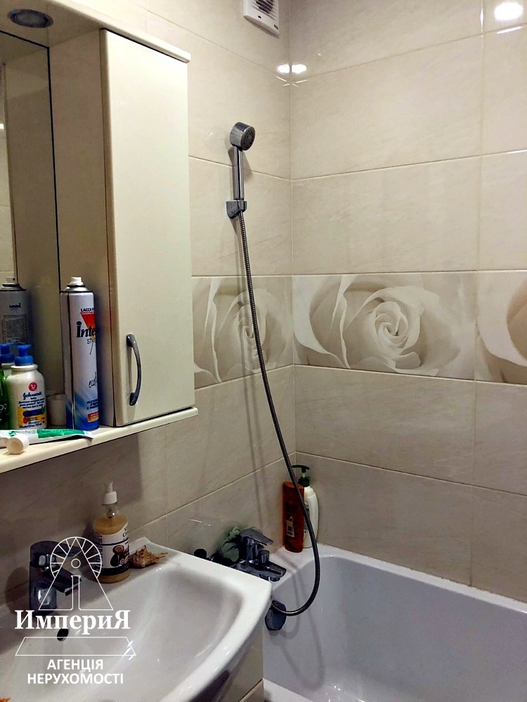 Продаж 2-кімнатної квартири 52 м², Некрасова вул., 46