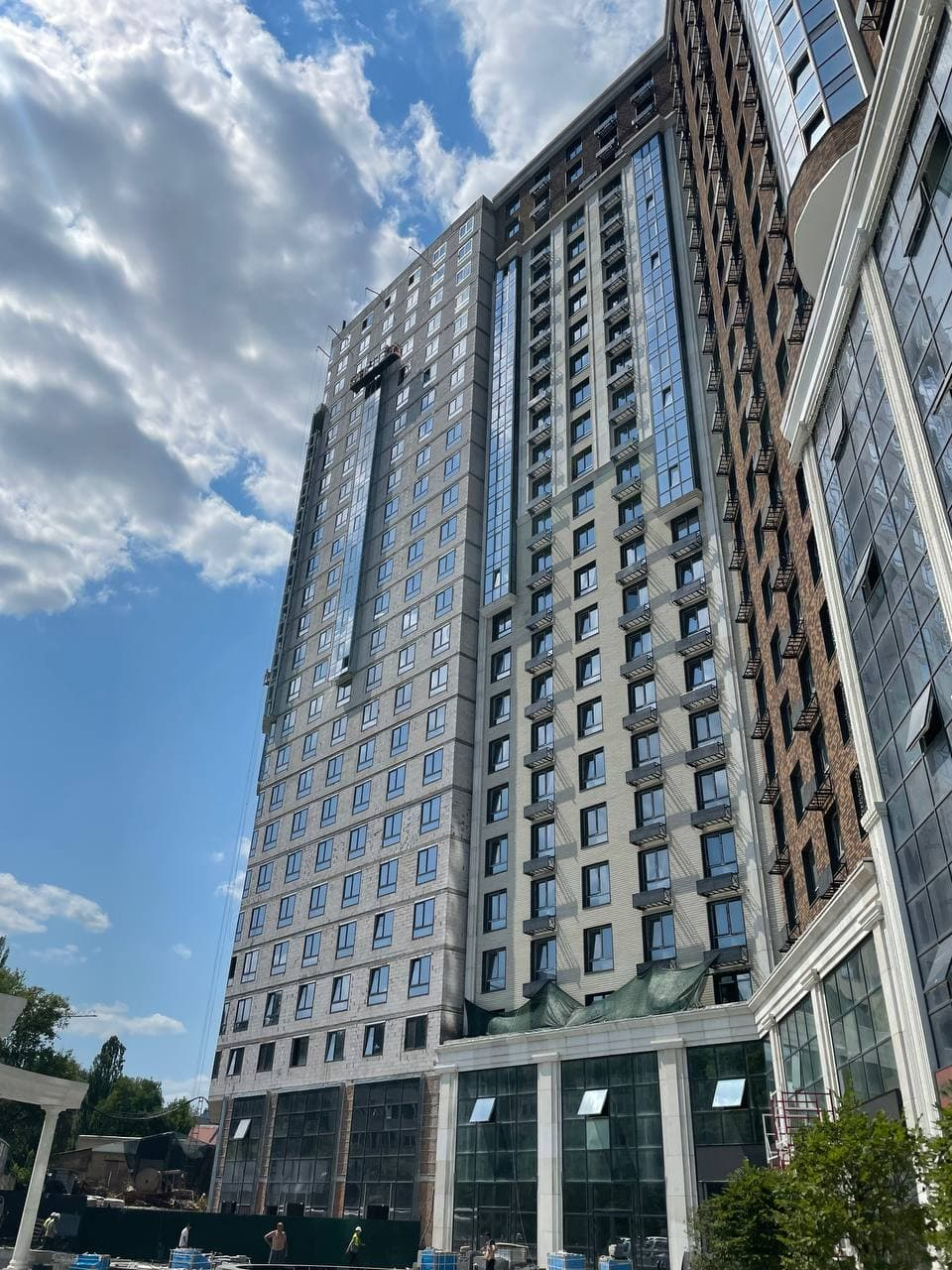 Ход строительства ЖК Podil Plaza & Residence, июль, 2021 год