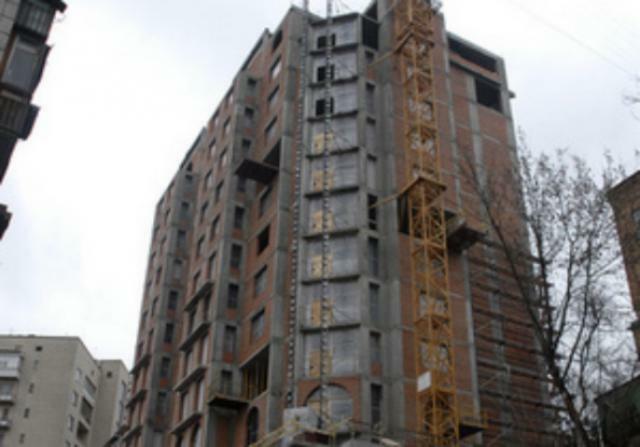 Донецк намерен избавиться от долгостроев до конца 2011 года