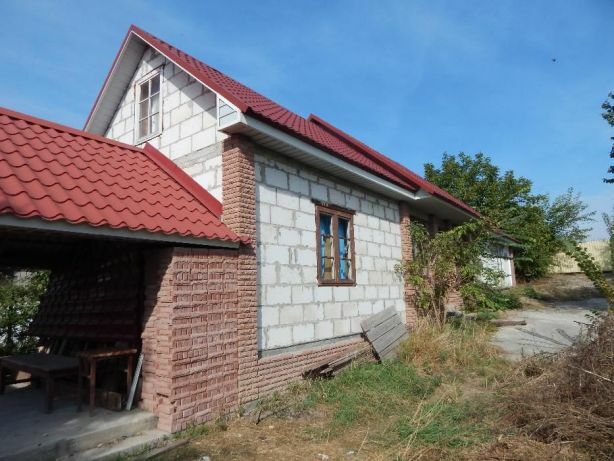 Продаж будинку 100 м², С. лосятин ул.