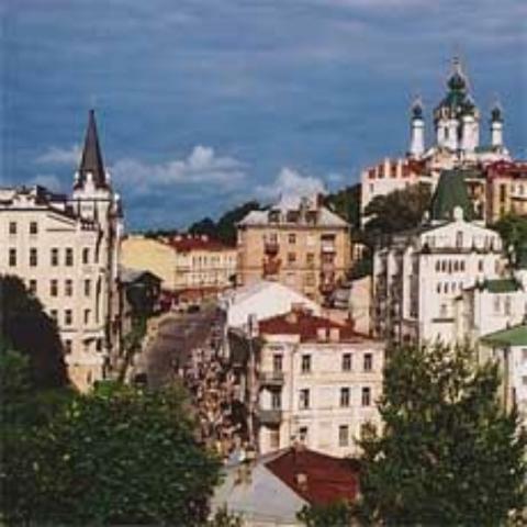 Динамика рынка недвижимости станет ощутимой не ранее 2011 г.