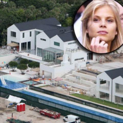 Жена Тайгера Вудса требует от мужа особняк стоимостью $80 млн