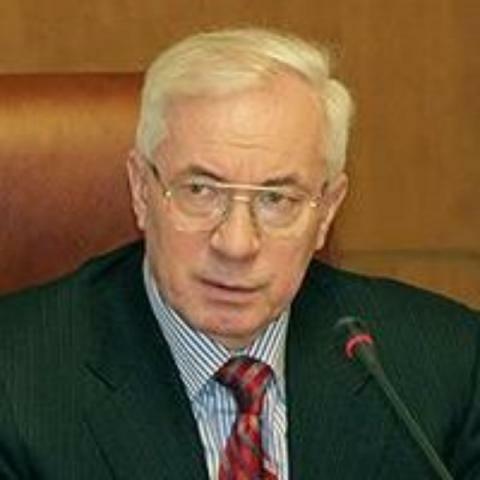 Премьер выступает за введение налога на роскошь