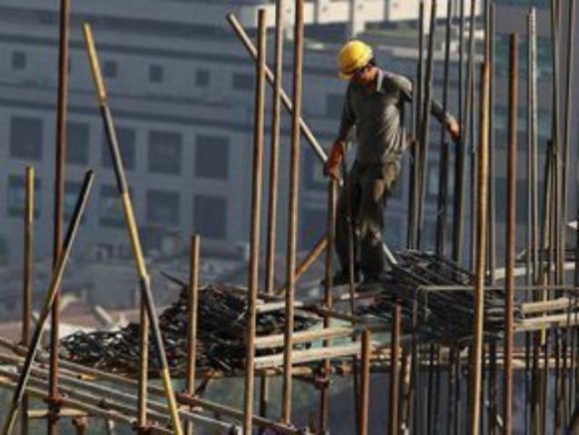 Обсяги будівництва на Рівненщині ще зменшились