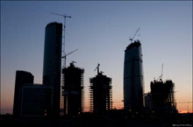 По долгостроям программы пока нет