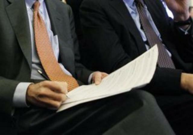 Минрегионстрой намерен обнародовать списки недобросовестных застройщиков