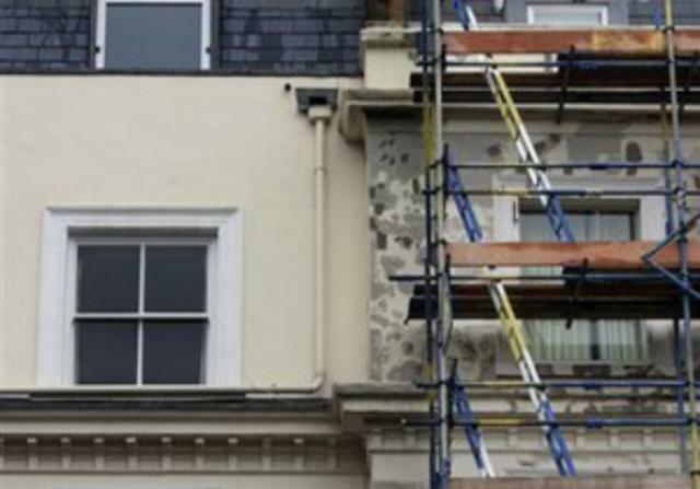 Застройщики задолжали Симферополю около 100 квартир