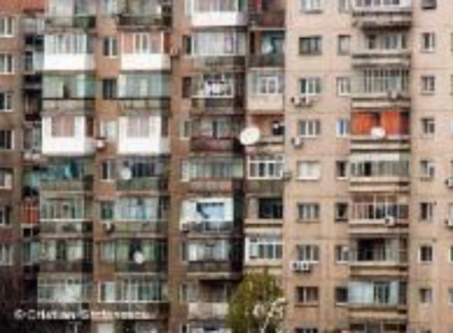 Житлова криза: «спальні райони» приречені 