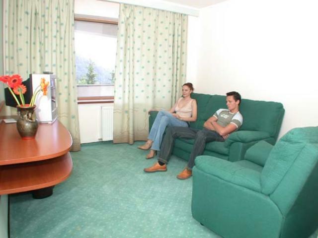 Платим по 10 гривен за каждый метр «роскоши»