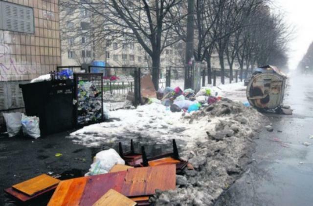 Киев утопает в мусоре