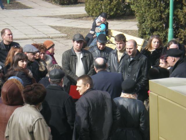 Альянс жильцов выставил пикет против «Альянс-Жилстроя» и городской власти