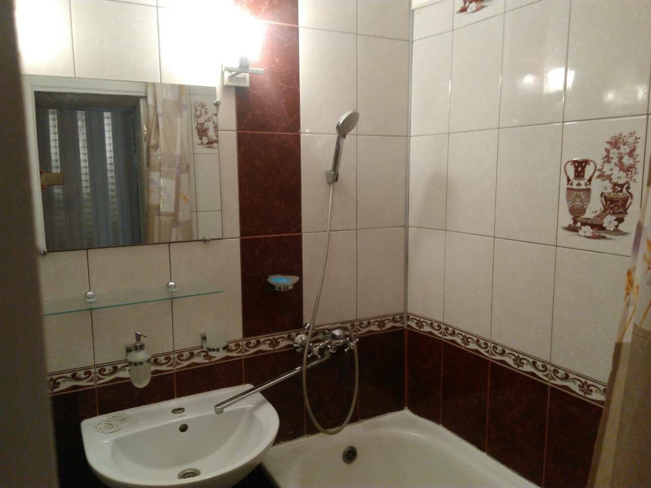 Оренда 1-кімнатної квартири 33 м², Гвардійців-Широнінців вул., 18