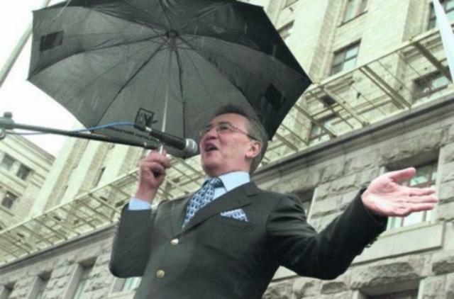 Черновецкого взяли на крючок 