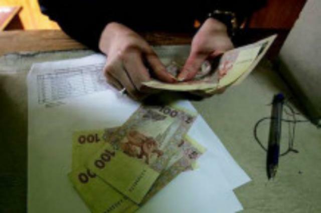 Повышать минимальные зарплаты недопустимо