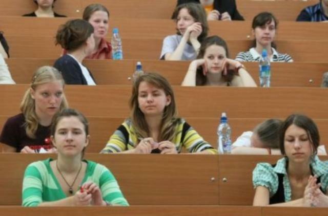 Студенты смогут качать права