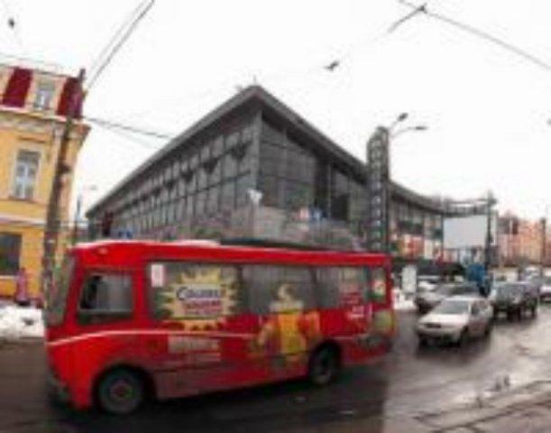 Транспортную рекламу приравняли к наружной