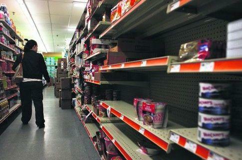 В магазинах ажиотаж на продукты