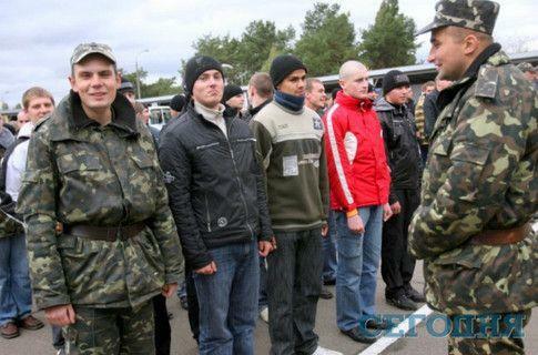 Чтобы найти работу нужно сначала в армии отслужить