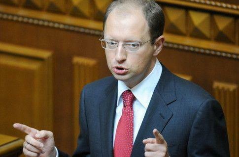 Яценюк пророчит осенью очередную волну кризиса в Украине 