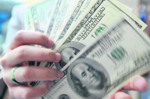 Дурные слухи обваливают доллар