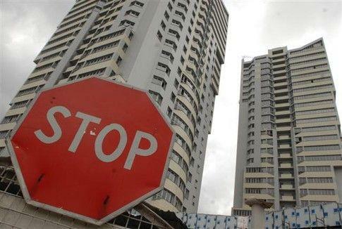 Цены на жилье пошли вниз по всем фронтам