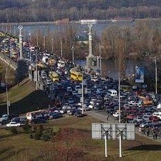 В Киеве ограничили движение на нескольких улицах