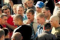 Пугающая статистика: 300 человек на одно рабочее место